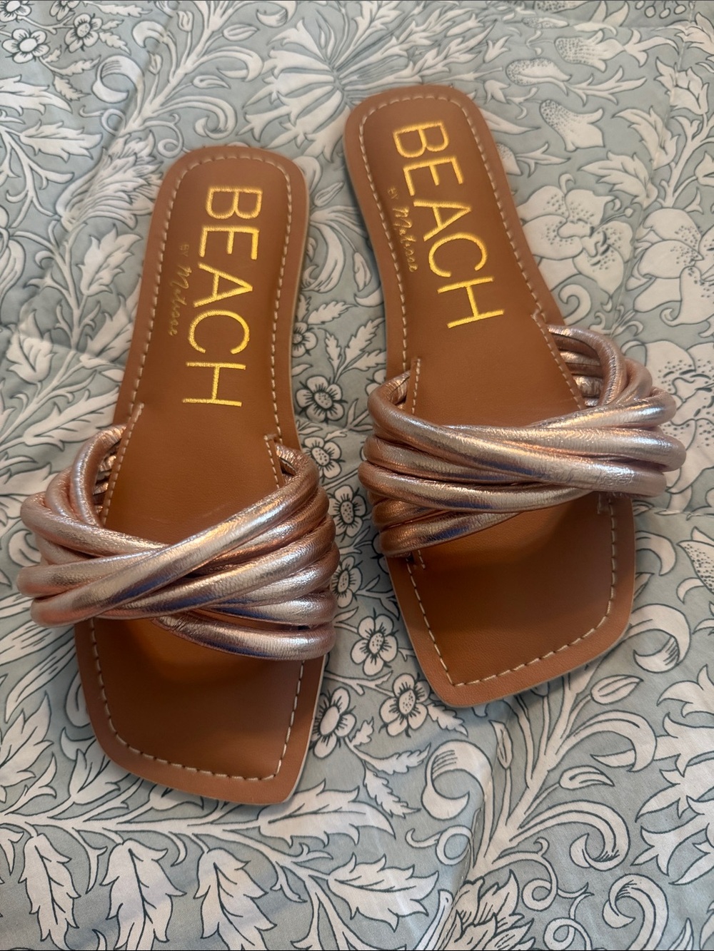 Matisse Beach Metallic Rose Gold Slide Sandal